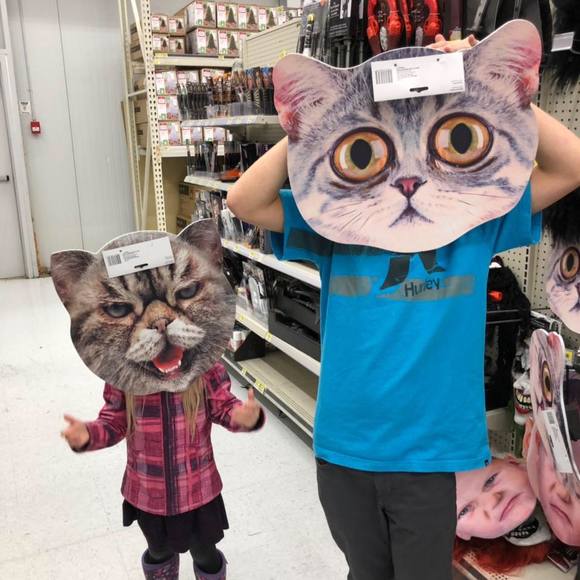 Meet your Posher, Jessica - Picture 1 of 1